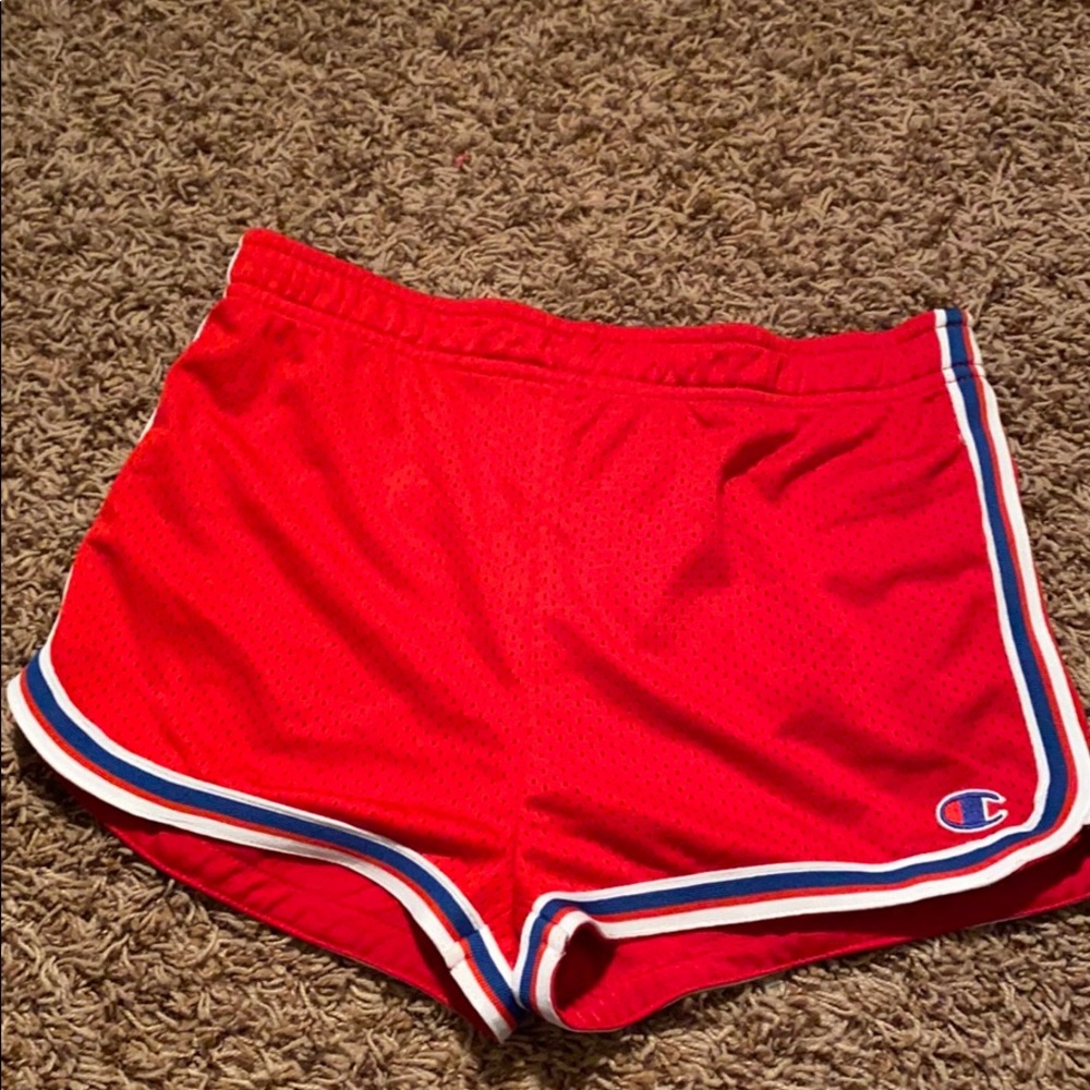 Champion shorts size:XL (Grade school)